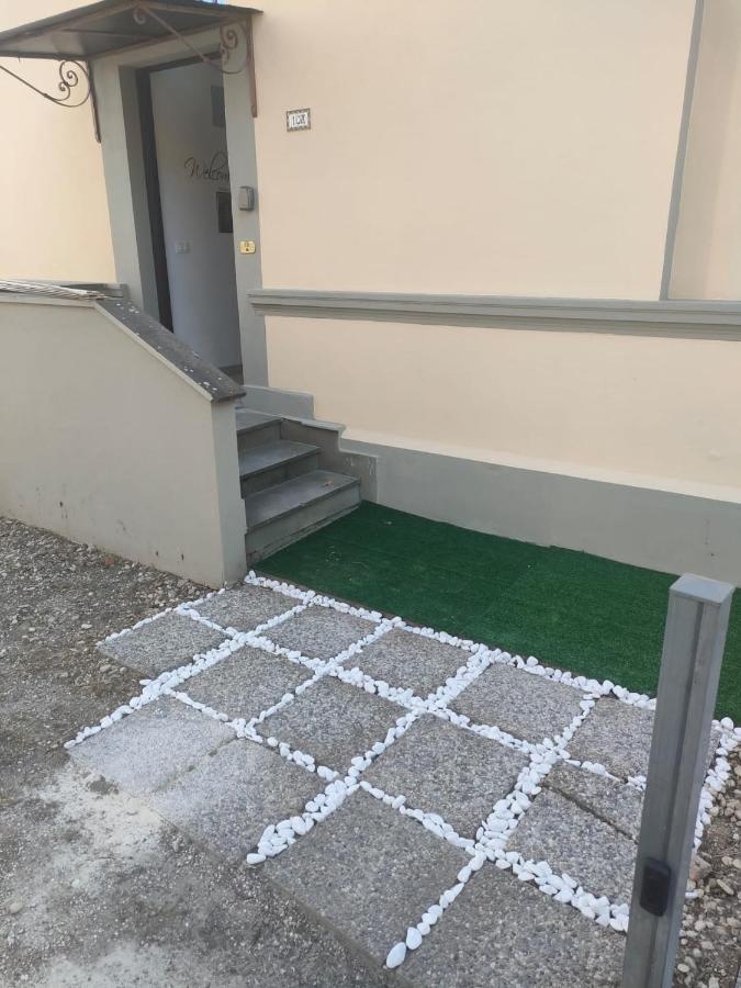La Finestra Sul Viale Hotel Пиза Екстериор снимка